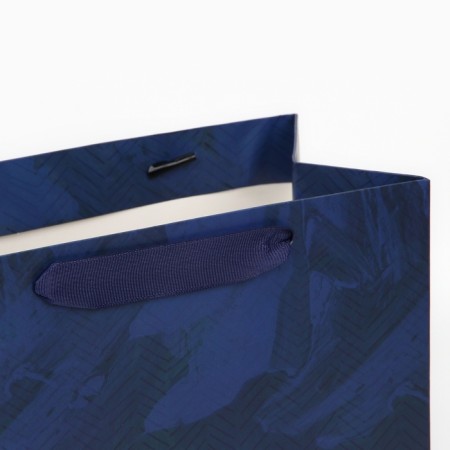 Gift laminated square, packaging, “real man”, 22 x 22 x 11 cm-5