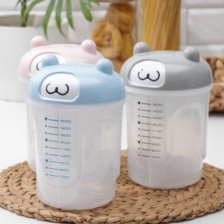 Smooth glass, 3 compartments, with a lid of 1.5 l, color mix-4