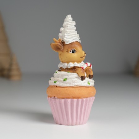 Souvenir Polystone "Deer in Kexika" 5x5x11 cm-2