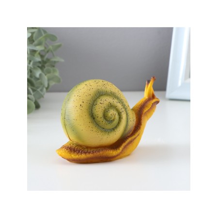 Figure "Snail" 13x7x9cm-1