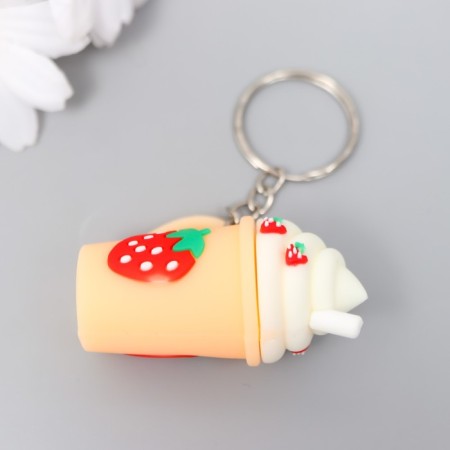 Trick Rubber "Strawberry cocktail" 2.5x3.3x5 cm-2