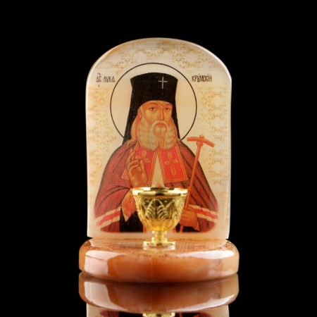 The icon "Holy Luke", with a candlestick, selenite-1