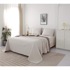 The bedspread and pillowcase 