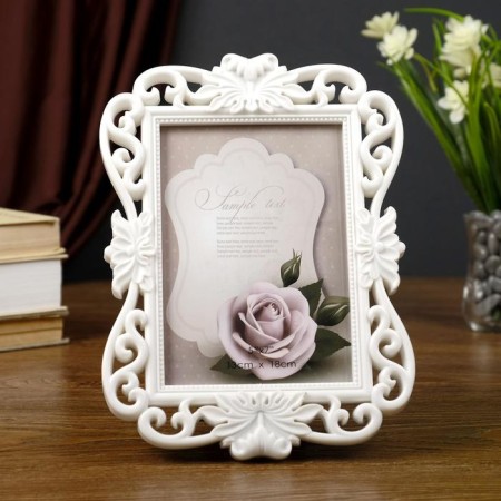 Photo frame plastic 13x18 cm "curls and flowers" white 25.5x19 cm