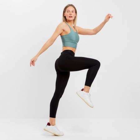 Female sports leggings, black color, size 48