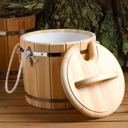 Cedar -pine -pine room, plastic insert, with a lid-1
