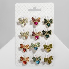 Brooch 