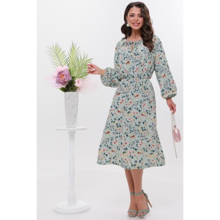 Women's dress, size 50-1