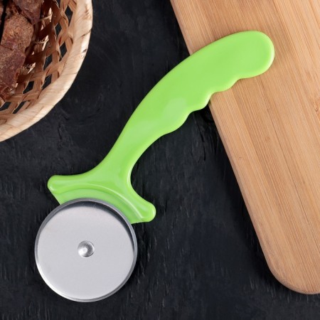 A knife for pizza and dough "Comet", 19 cm, color mix