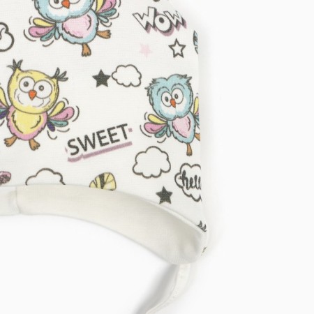 A cap for a girl, milk color, size 42-44-1