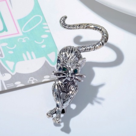 Brooch "Cat is graceful", green color in black silver