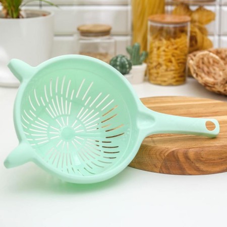 A colander of kitchen, 1.6 l, d = 19 cm, color mix-6
