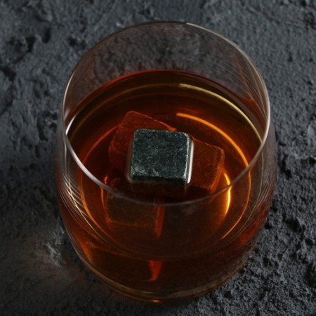 Woods for whiskey in a wooden box "Man 100%", 4 pcs-4