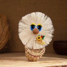 Ringing house on bast shoes, with a broom, 15 cm, mix