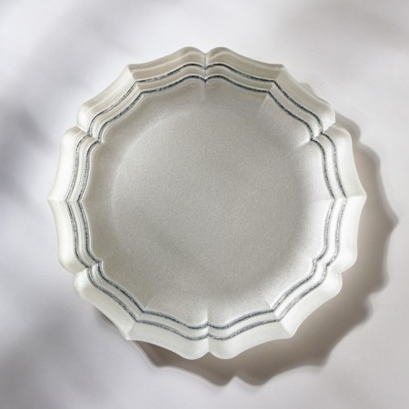 Elis plate, D = 21 cm, Platinum color