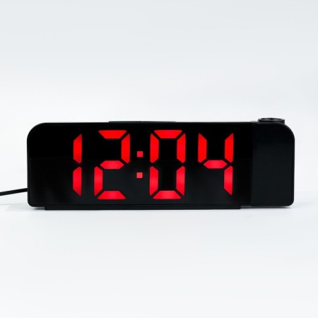 Electronic desktop watches, an alarm clock, a thermometer, with a projection, red numbers, 19.2x6.5cm