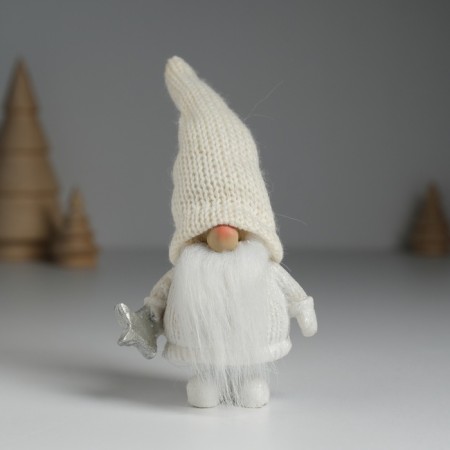 Suvenir Polystone "Santa Claus in a white knitted cap, with a silver star" 5x3.5x13 cm 10326-4