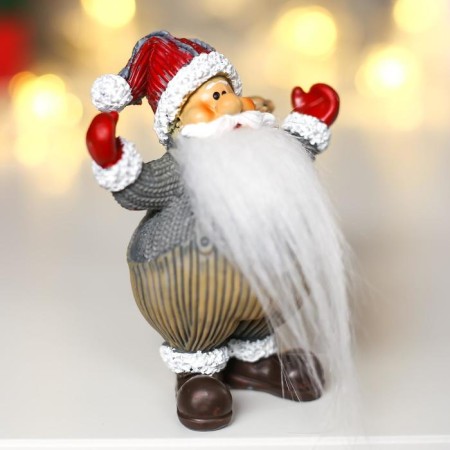 Polystone souvenir "Santa Claus in the jumpsuit with a bear cub" 8x6.7x4.7 cm-1