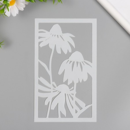 Stencil of background plastic "Three daisies" 12x20 cm