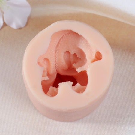 Silicone Mold "Dragosha is sitting" (Presid. 6x5x7 cm)-3