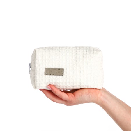 Cosmetic bag at the lightning textura, white color-9