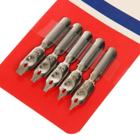 A set of feathers, 5 pieces, with a holder-5