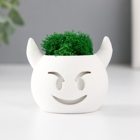 Kashpo concrete "devil" 6.5x6x5.5 cm white with moss (moss green. Stabilizir)