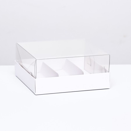 Packaging with a transparent lid for 3 eclairs, white 13.5 x 13.5 x 6 cm