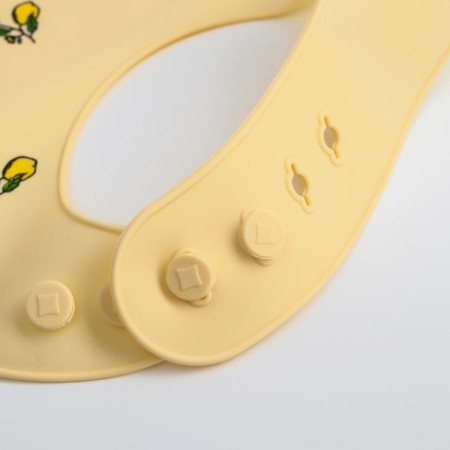 Bibslate for feeding "lemon" silicone with pockets, yellow color-2