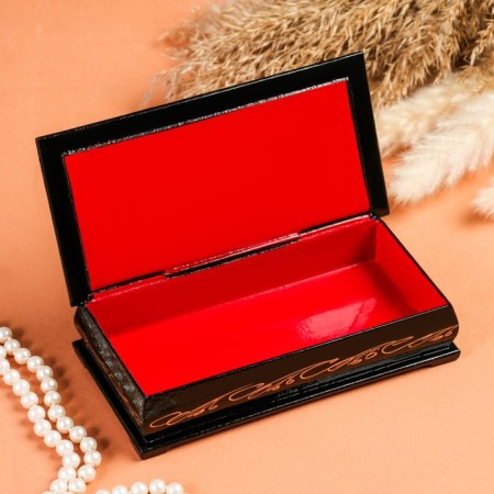 Casket - a bill "Girls with a kitten", 8.5 × 17 cm, lacquer miniature-1