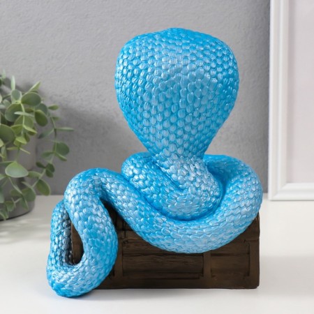 New Year's figure "Cobra on the chest" 20 x 17 x 12 cm.-4
