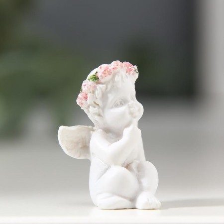 Souvenir Polystone "Angel Milashka" in a wreath of roses, mix, 3x2x2 cm-4