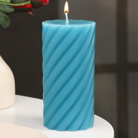 Candle-cylinder aromatic twisted "blueberries", 7.5x15 cm