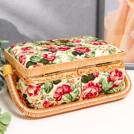 Casket for needlework "Pink buds" 10x13x19.5 cm-2