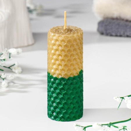 Candle from wax, honey-green, 8 cm