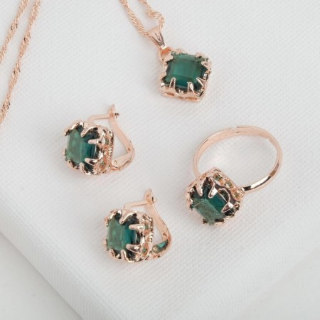 Set 3 objects: earrings, pendant, dimensionless “Edel” rhombus, green color in gold, 45 cm