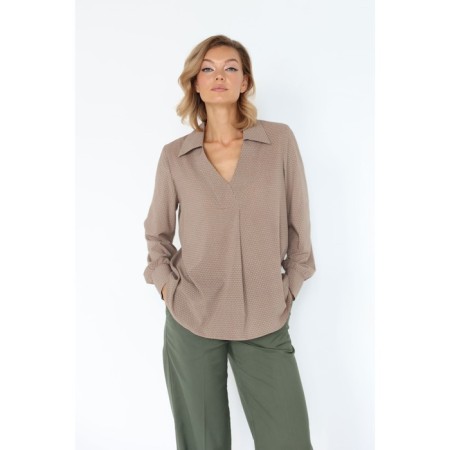 Female blouse, size 42-4