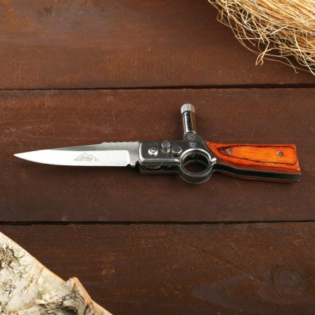 A folding semi -automatic "gun", a blade 7 cm, with a flashlight,