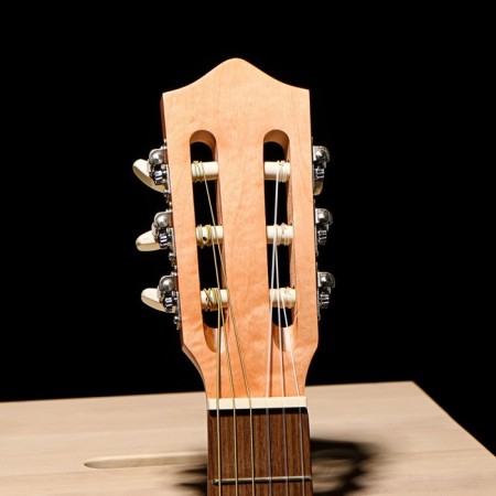 Classical guitar "Amistar N-30" 6 string, Menz. 650mm, matte-8