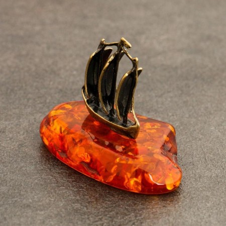 The souvenir "Bolshoi", brass, amber, 2.3x1.0x2.3 cm-2