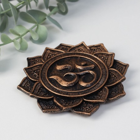 Flood stand Polystone "Flower with OM (Mantra)" Gold 10.5x10.5x1 cm-1