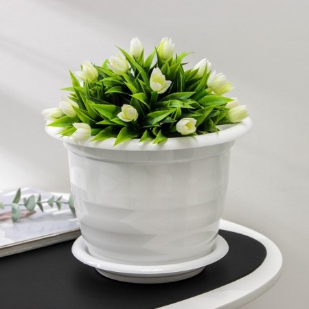 Pot with the pallet "Viola", 3.5 l, the color is white