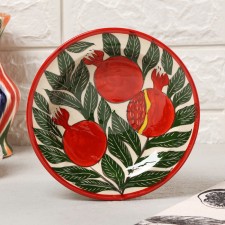The plate of the Rishtan ceramics 