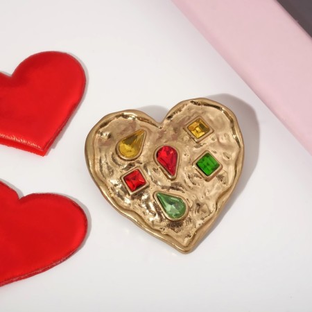 Brooch "Heart" luxurious, colored in gold-1