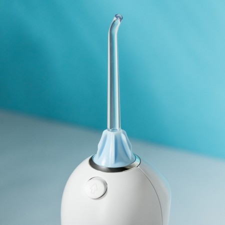 Irrigator for the oral cavity Luazon LIR-03, portable, 300 ml, 4 modes, 2 nozzles, from USB-3
