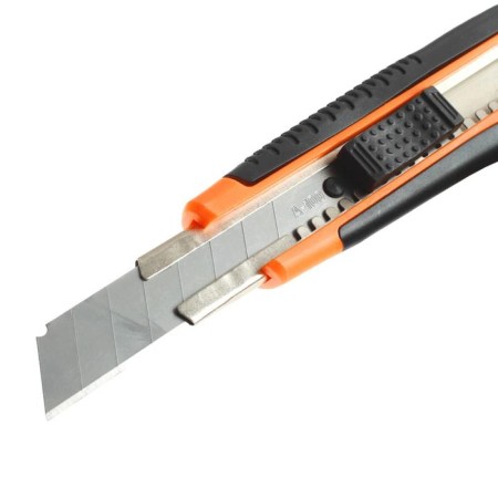 Building knife Patriot CKA-182, segmented blade, autofixer, 18 mm-3