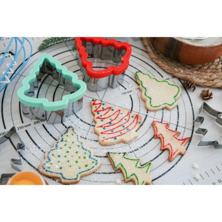 Form for cutting the cookies "Christmas tree", 9.7 × 5 × 10.7 cm, color mix-5