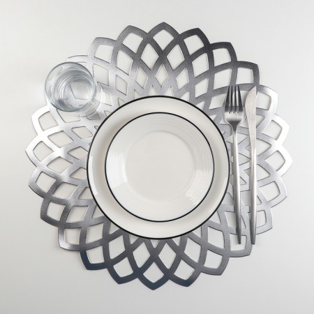 Serving napkin on the table "Demi", d = 37 cm, silver color-3