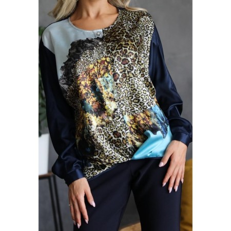 Female blouse, size 42-8