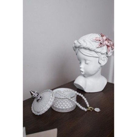 Polystone souvenir "Baby with lily in her hair and butterfly" White 23x17x7 cm-4